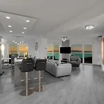 Exclusive Penthouse Big Blue With Private Jacuzzi