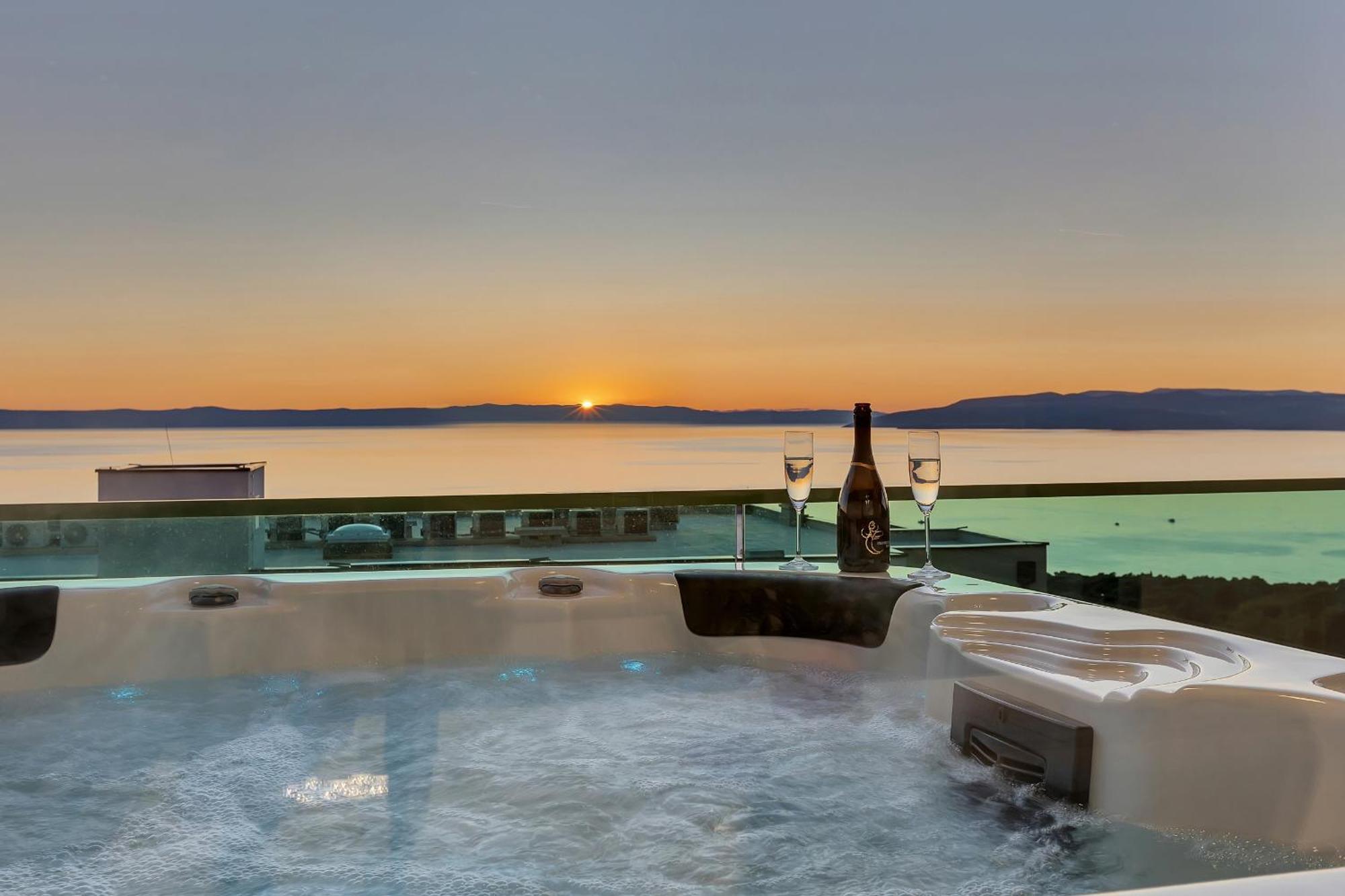 Appartement Exclusive Penthouse Big Blue With Private Jacuzzi Makarska